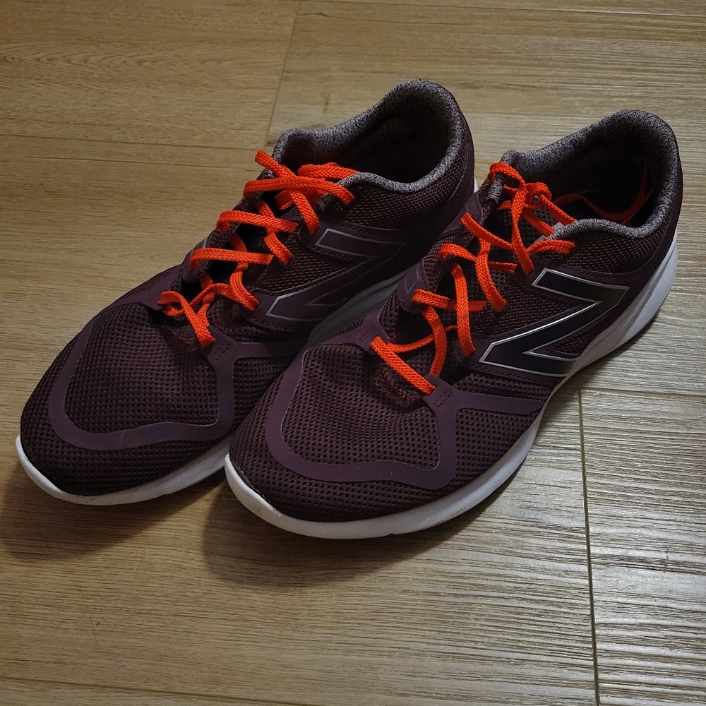Burgundy / ac-neon orange New balances